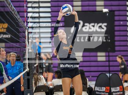 Thumbnail 2 in Xavier College Prep vs. Torrey Pines (Durango Fall Classic) photogallery.
