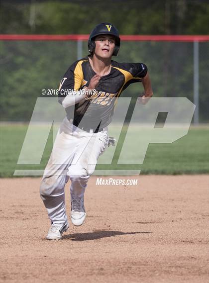 Thumbnail 3 in Vianney @ Triad photogallery.