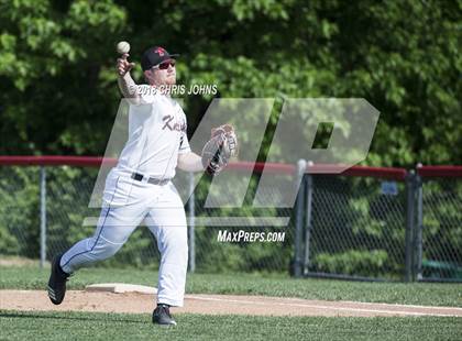 Thumbnail 1 in Vianney @ Triad photogallery.