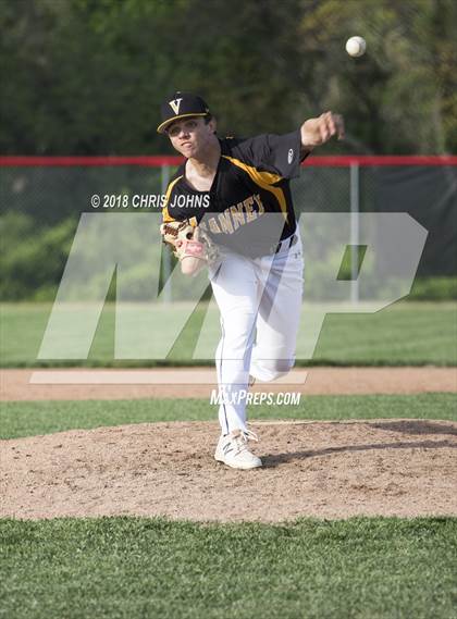 Thumbnail 3 in Vianney @ Triad photogallery.
