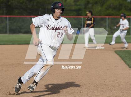 Thumbnail 2 in Vianney @ Triad photogallery.