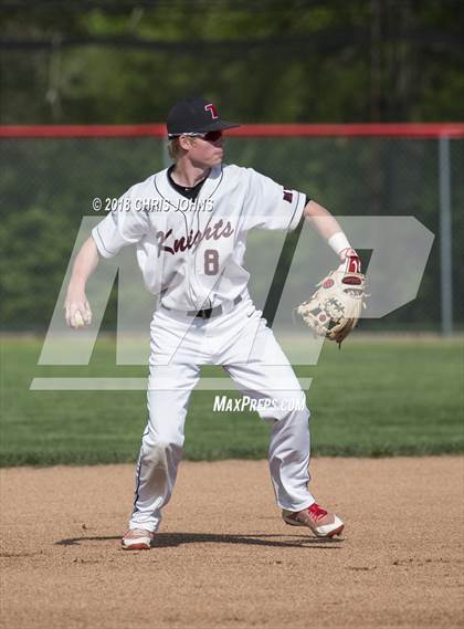 Thumbnail 3 in Vianney @ Triad photogallery.