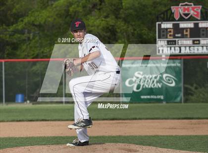 Thumbnail 2 in Vianney @ Triad photogallery.