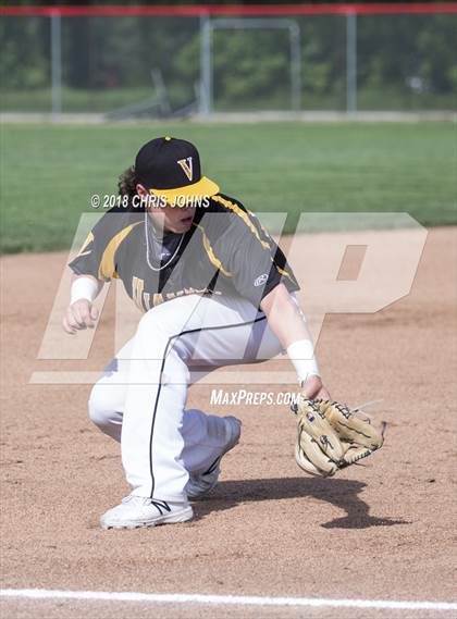 Thumbnail 1 in Vianney @ Triad photogallery.