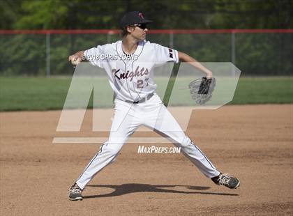 Thumbnail 2 in Vianney @ Triad photogallery.