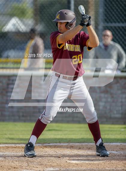 Thumbnail 1 in Arlington @ Esperanza photogallery.