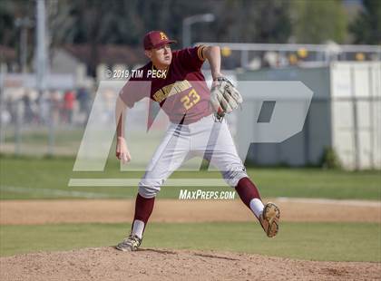 Thumbnail 1 in Arlington @ Esperanza photogallery.