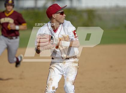 Thumbnail 1 in Arlington @ Esperanza photogallery.