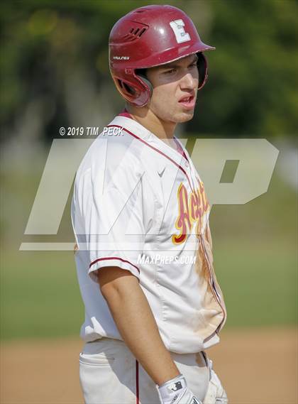 Thumbnail 2 in Arlington @ Esperanza photogallery.