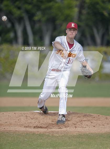 Thumbnail 2 in Arlington @ Esperanza photogallery.