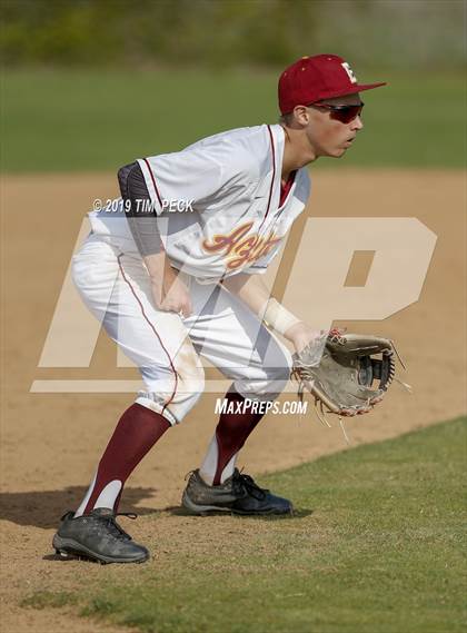 Thumbnail 2 in Arlington @ Esperanza photogallery.