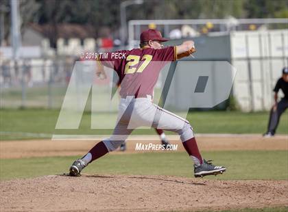 Thumbnail 2 in Arlington @ Esperanza photogallery.