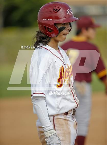 Thumbnail 1 in Arlington @ Esperanza photogallery.