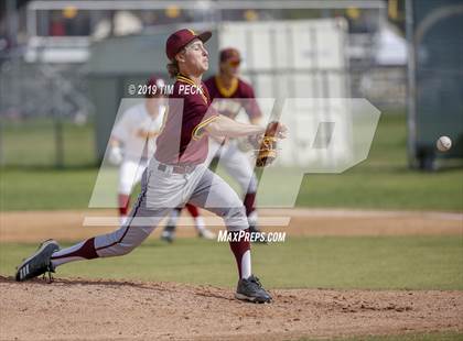Thumbnail 1 in Arlington @ Esperanza photogallery.