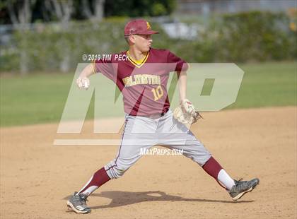Thumbnail 2 in Arlington @ Esperanza photogallery.