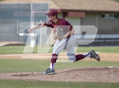 Thumbnail 1 in Arlington @ Esperanza photogallery.