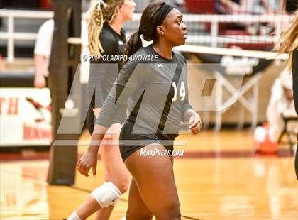 Thumbnail 1 in Longview @ Rockwall Heath photogallery.