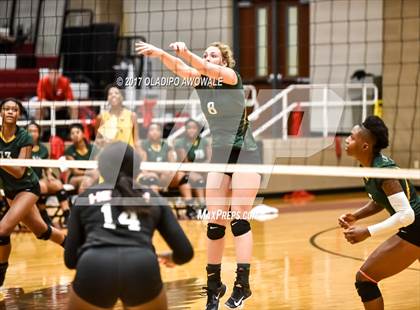 Thumbnail 3 in Longview @ Rockwall Heath photogallery.