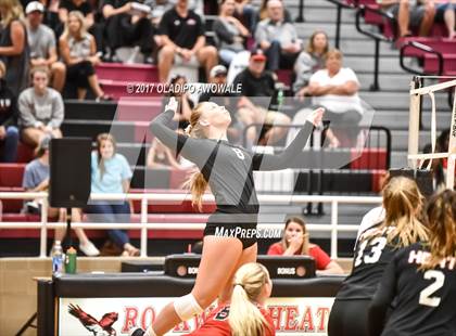 Thumbnail 1 in Longview @ Rockwall Heath photogallery.