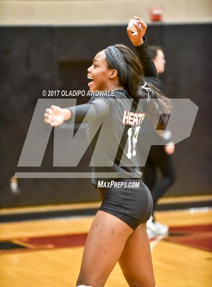 Thumbnail 3 in Longview @ Rockwall Heath photogallery.