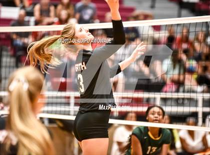 Thumbnail 3 in Longview @ Rockwall Heath photogallery.
