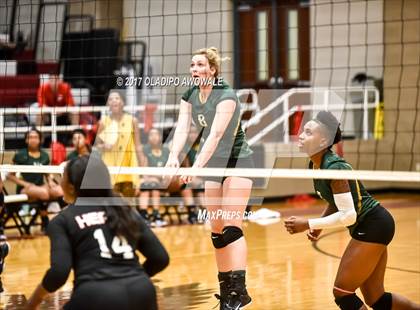 Thumbnail 1 in Longview @ Rockwall Heath photogallery.