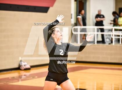 Thumbnail 3 in Longview @ Rockwall Heath photogallery.