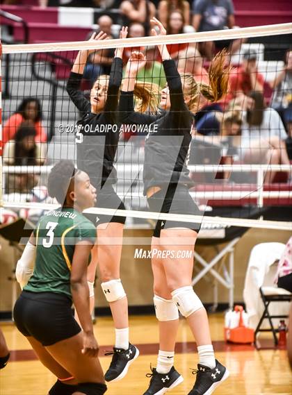 Thumbnail 2 in Longview @ Rockwall Heath photogallery.