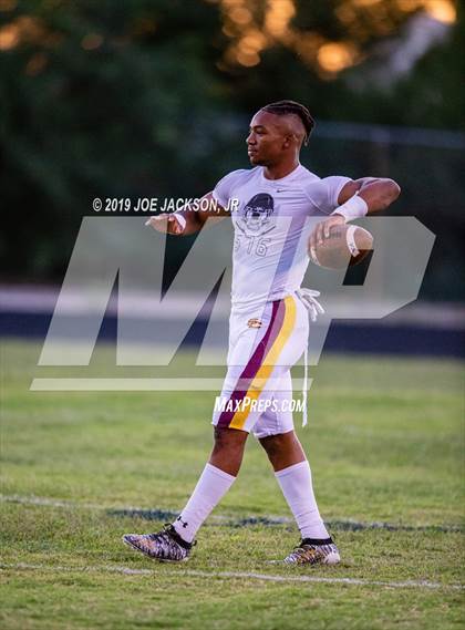 Thumbnail 2 in Salpointe Catholic @ Sahuaro photogallery.