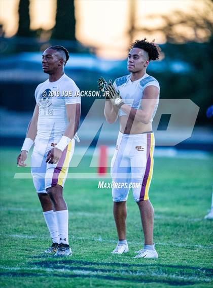 Thumbnail 3 in Salpointe Catholic @ Sahuaro photogallery.