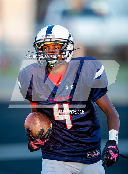 Thumbnail 3 in Salpointe Catholic @ Sahuaro photogallery.