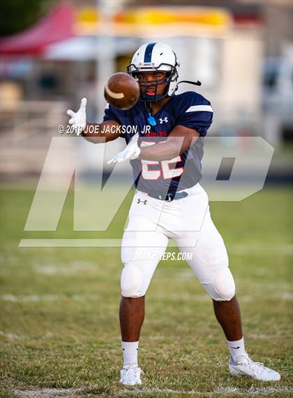Thumbnail 2 in Salpointe Catholic @ Sahuaro photogallery.