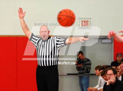 Thumbnail 3 in Coudersport vs Greensburg Central Catholic (PIAA Class AA Second Round) photogallery.