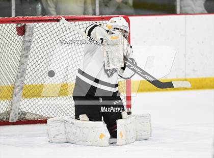 Thumbnail 1 in North Haven @ Daniel Hand photogallery.
