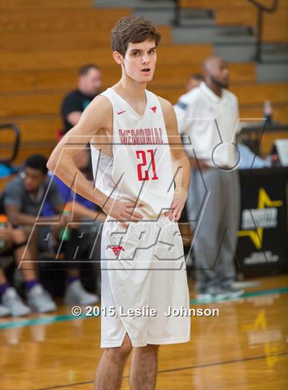 Thumbnail 1 in Ridge Point vs Memorial (McDonald's Texas Invitational) photogallery.