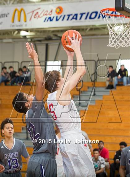 Thumbnail 3 in Ridge Point vs Memorial (McDonald's Texas Invitational) photogallery.