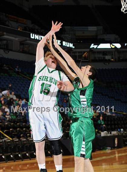 Thumbnail 3 in Pine City vs Siren photogallery.