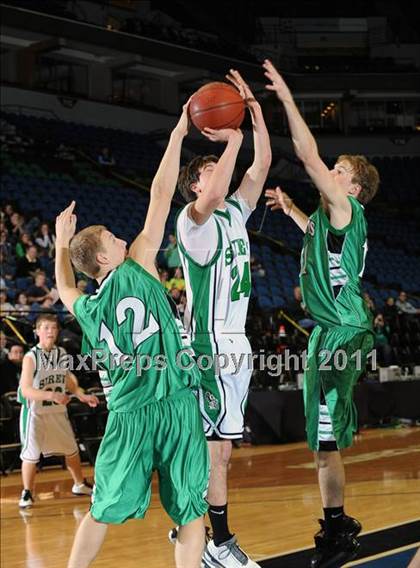 Thumbnail 3 in Pine City vs Siren photogallery.