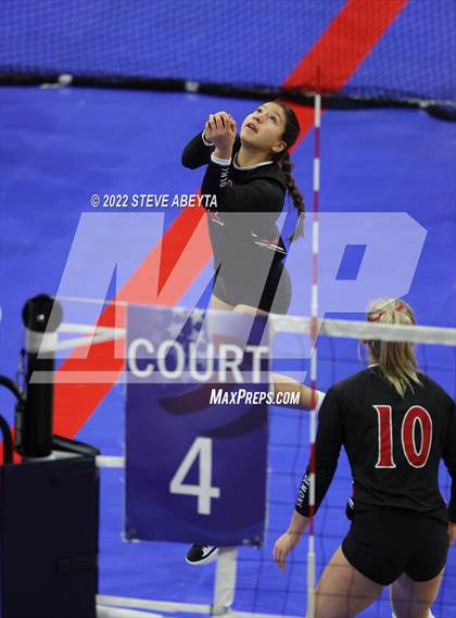 Thumbnail 1 in Niwot vs. Durango (CHSAA 4A 3rd Round) photogallery.
