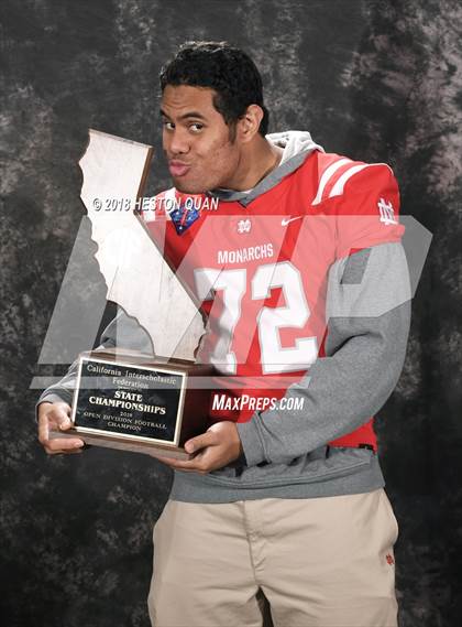 Thumbnail 1 in Mater Dei (CIF State Open Division Awards) photogallery.
