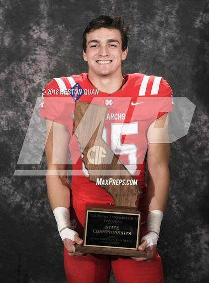 Thumbnail 1 in Mater Dei (CIF State Open Division Awards) photogallery.