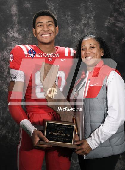 Thumbnail 1 in Mater Dei (CIF State Open Division Awards) photogallery.