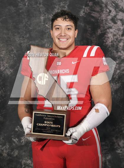 Thumbnail 1 in Mater Dei (CIF State Open Division Awards) photogallery.
