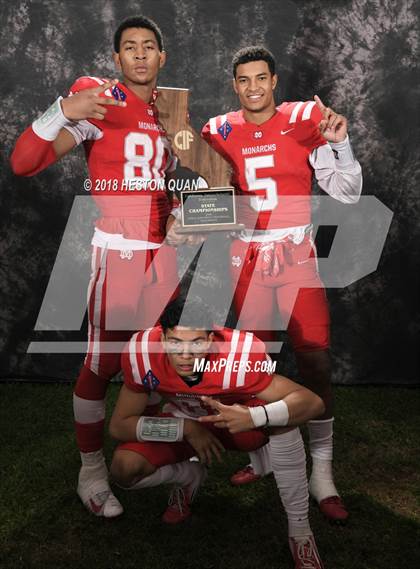 Thumbnail 2 in Mater Dei (CIF State Open Division Awards) photogallery.