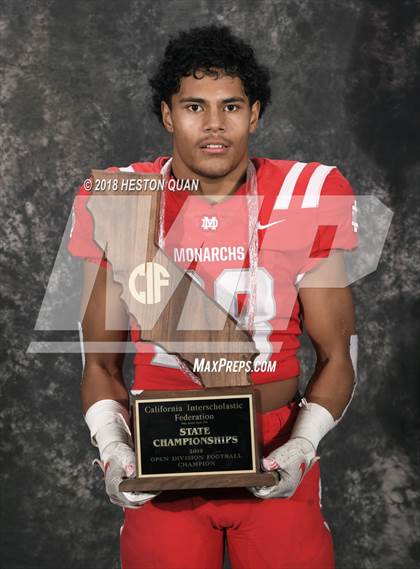 Thumbnail 1 in Mater Dei (CIF State Open Division Awards) photogallery.