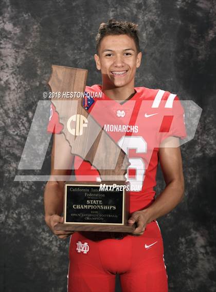 Thumbnail 1 in Mater Dei (CIF State Open Division Awards) photogallery.