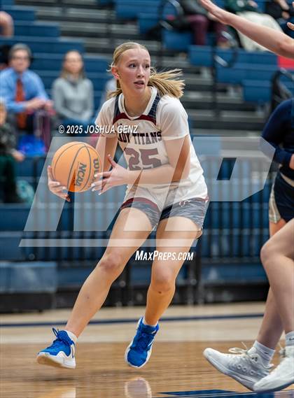 Thumbnail 1 in JV: Air Academy @ The Classical Academy photogallery.