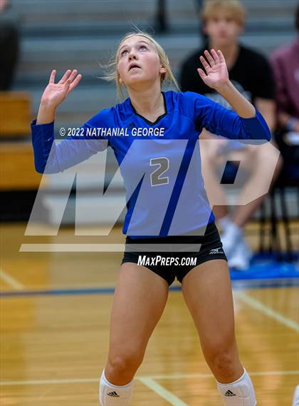 Thumbnail 2 in Omaha Westside @ Papillion-LaVista South (Metro Tournament Final) photogallery.