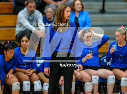 Thumbnail 3 in Omaha Westside @ Papillion-LaVista South (Metro Tournament Final) photogallery.