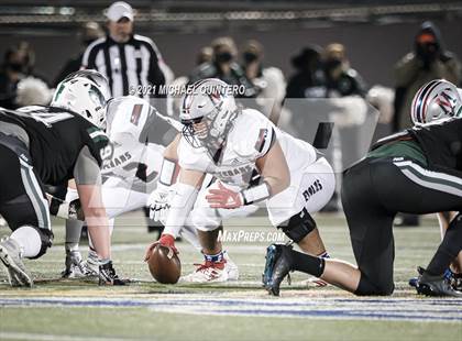Thumbnail 1 in Cedar Park vs. Corpus Christi Veterans Memorial (UIL 5A Division I Semifinal) photogallery.